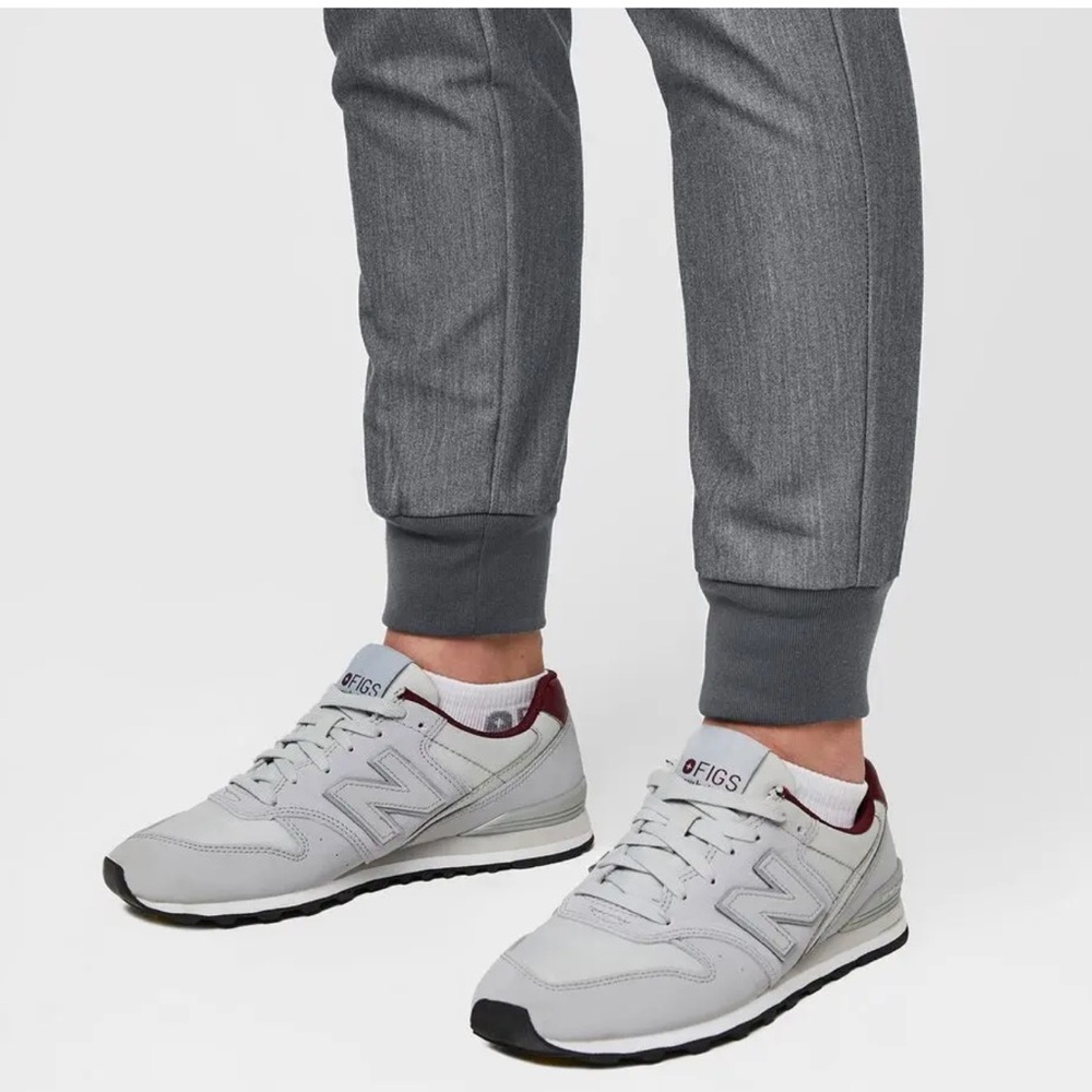 Figs Zamora Jogger Scrub Pants - Picture 5 of 13